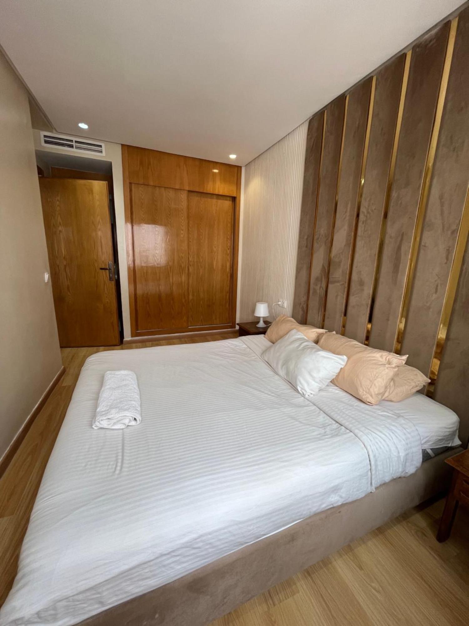 Luxury Appartement In Heart Of Casablanca Maarif Esterno foto