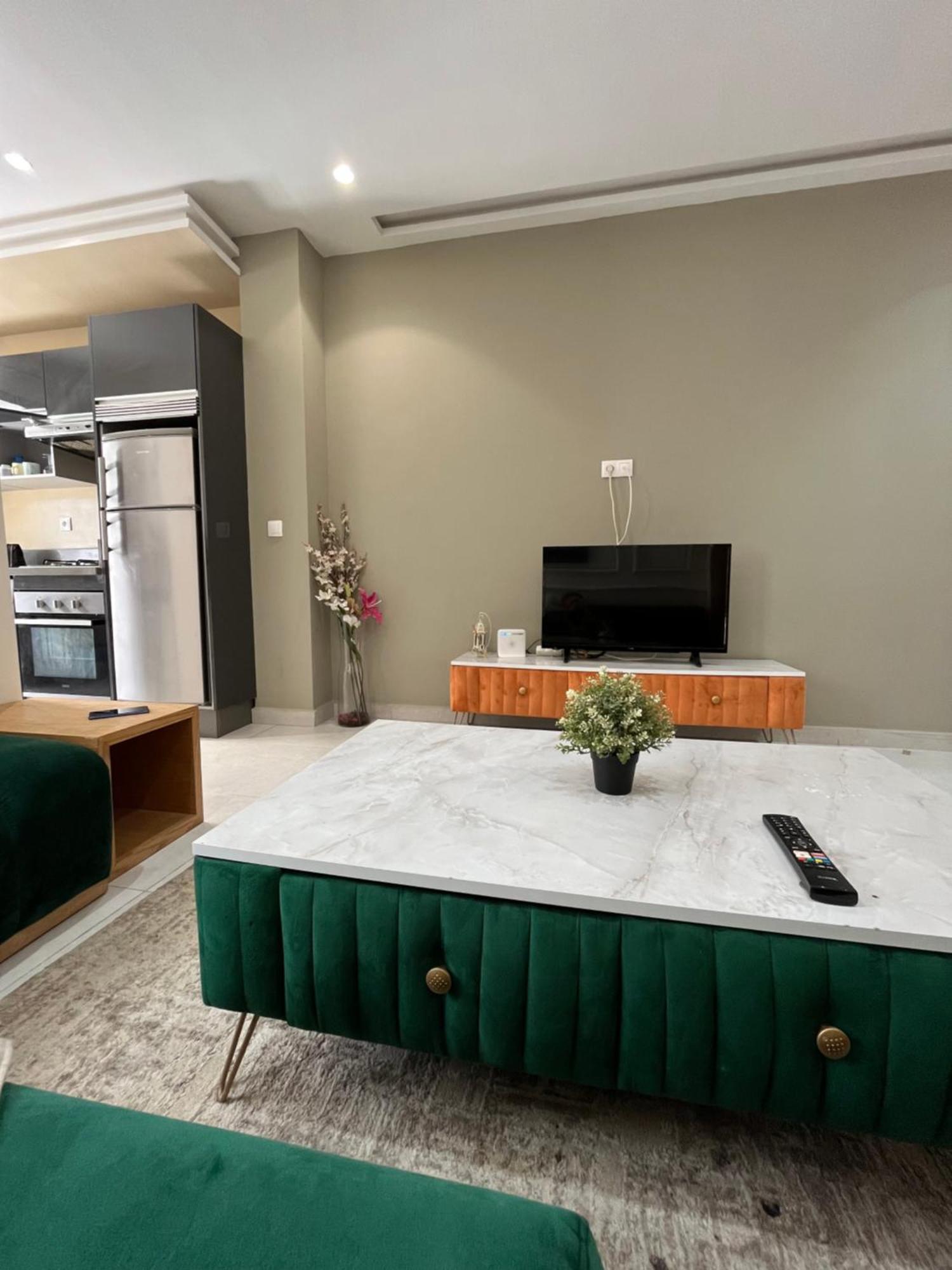 Luxury Appartement In Heart Of Casablanca Maarif Esterno foto