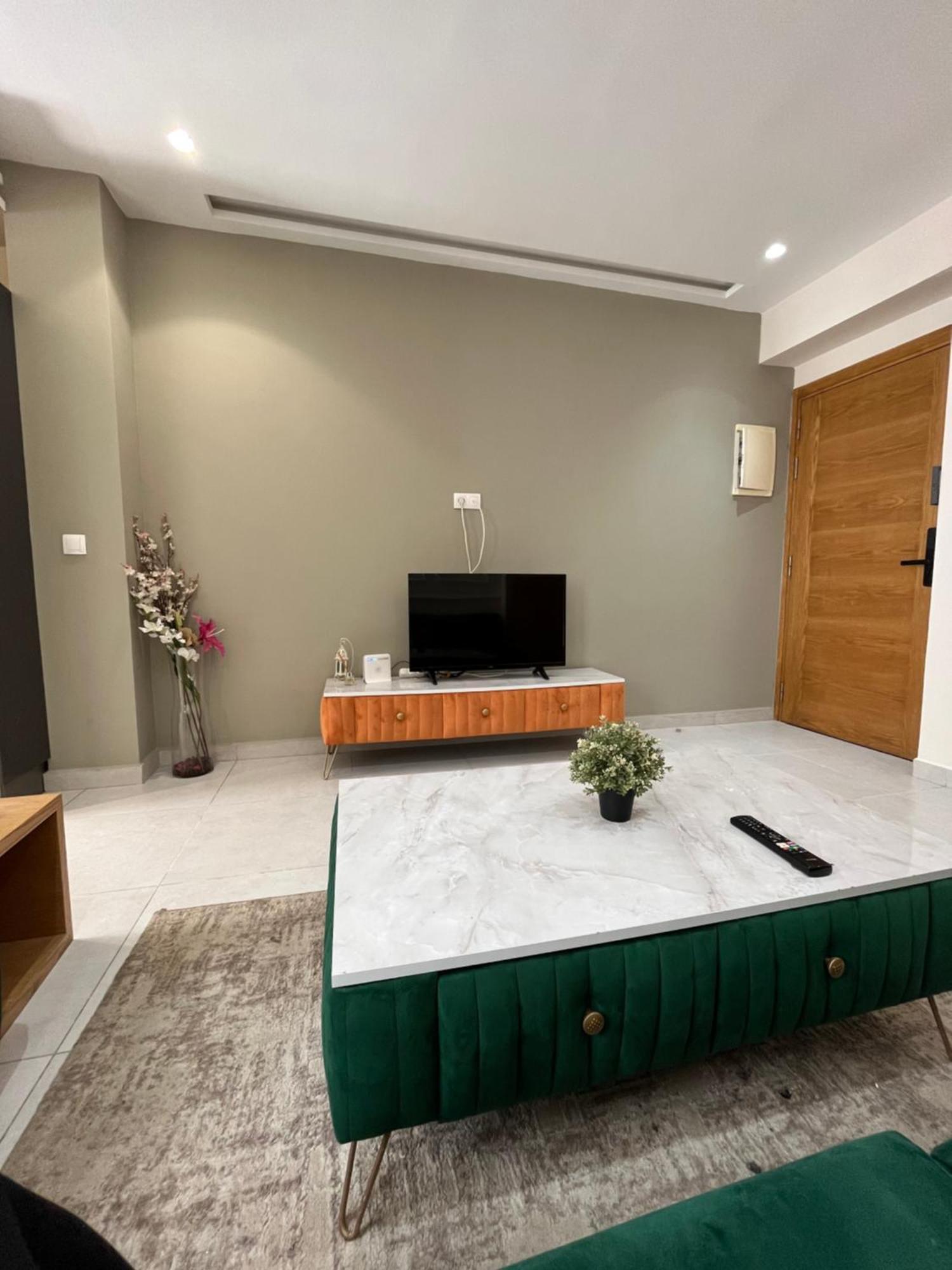 Luxury Appartement In Heart Of Casablanca Maarif Esterno foto